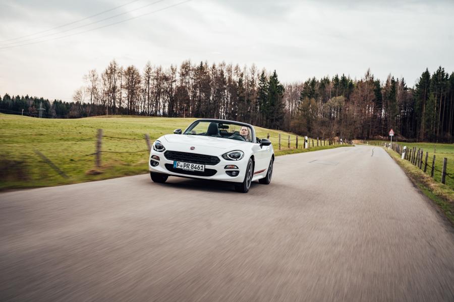  Fiat 124 Spider S-Design (348) 2018 года  (фото 22 из 33)